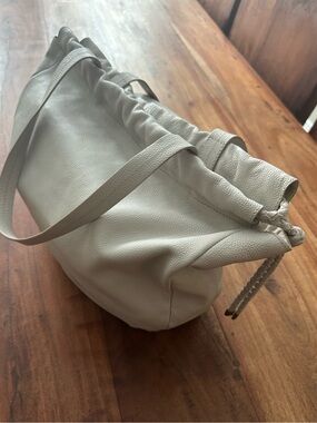 ☀️ ANTHROPOLOGY Peyton Leather Tote Bag
